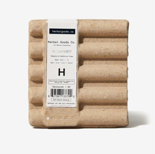 Load image into Gallery viewer, Signature pre-roll box containing 5 all natural cones