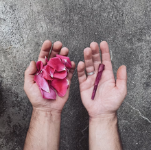 Load image into Gallery viewer, THE HERBAL GOODS ROSE SIGNATURE BOX